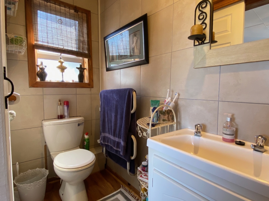7 Bedroom Property for Sale in Cintsa East Eastern Cape